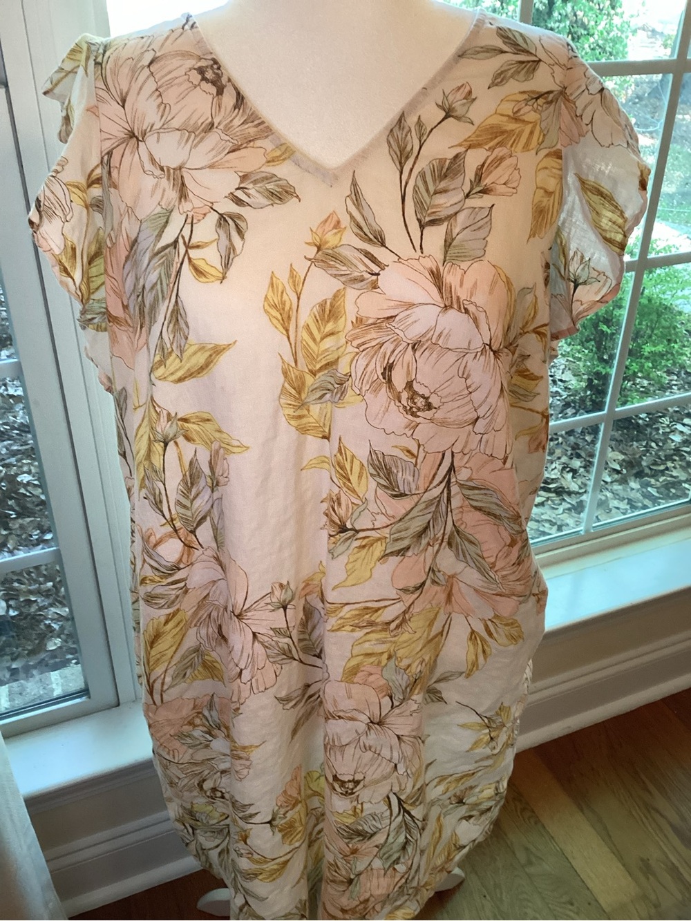 Nicole Miller Floral Mini Shift Dress in White, Yellow, Green